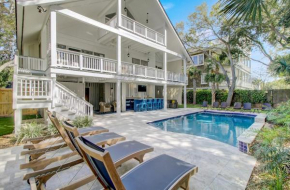 3704 Cameron by AvantStay Pool Bar Multiple Balconies